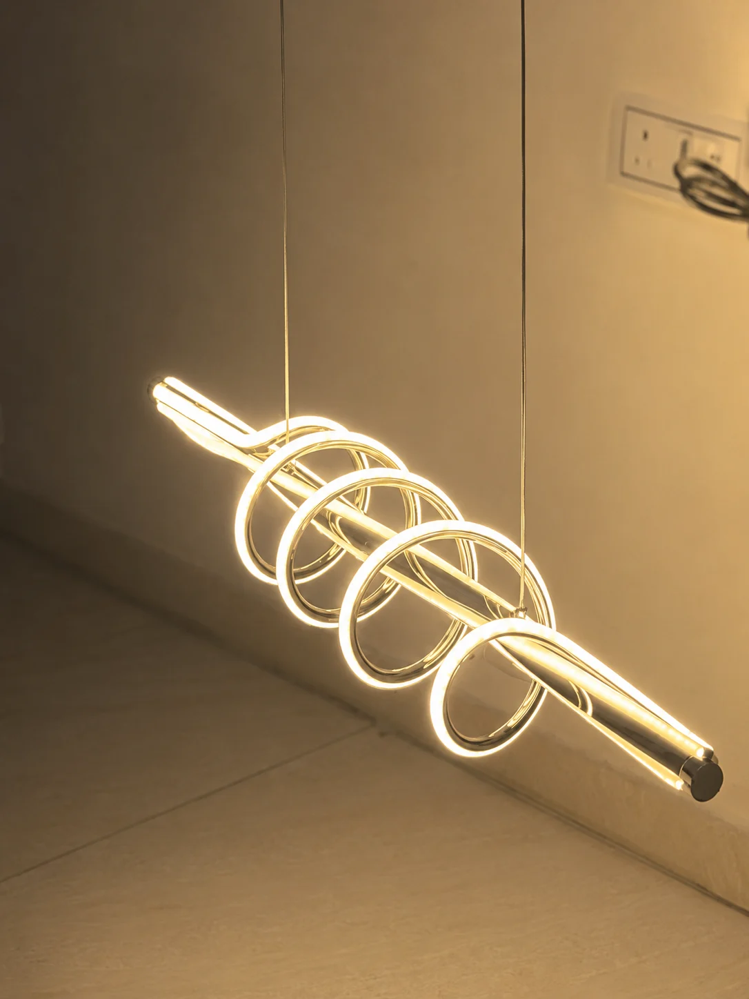 Spiral Beam Hanging Light 3c - Image 3