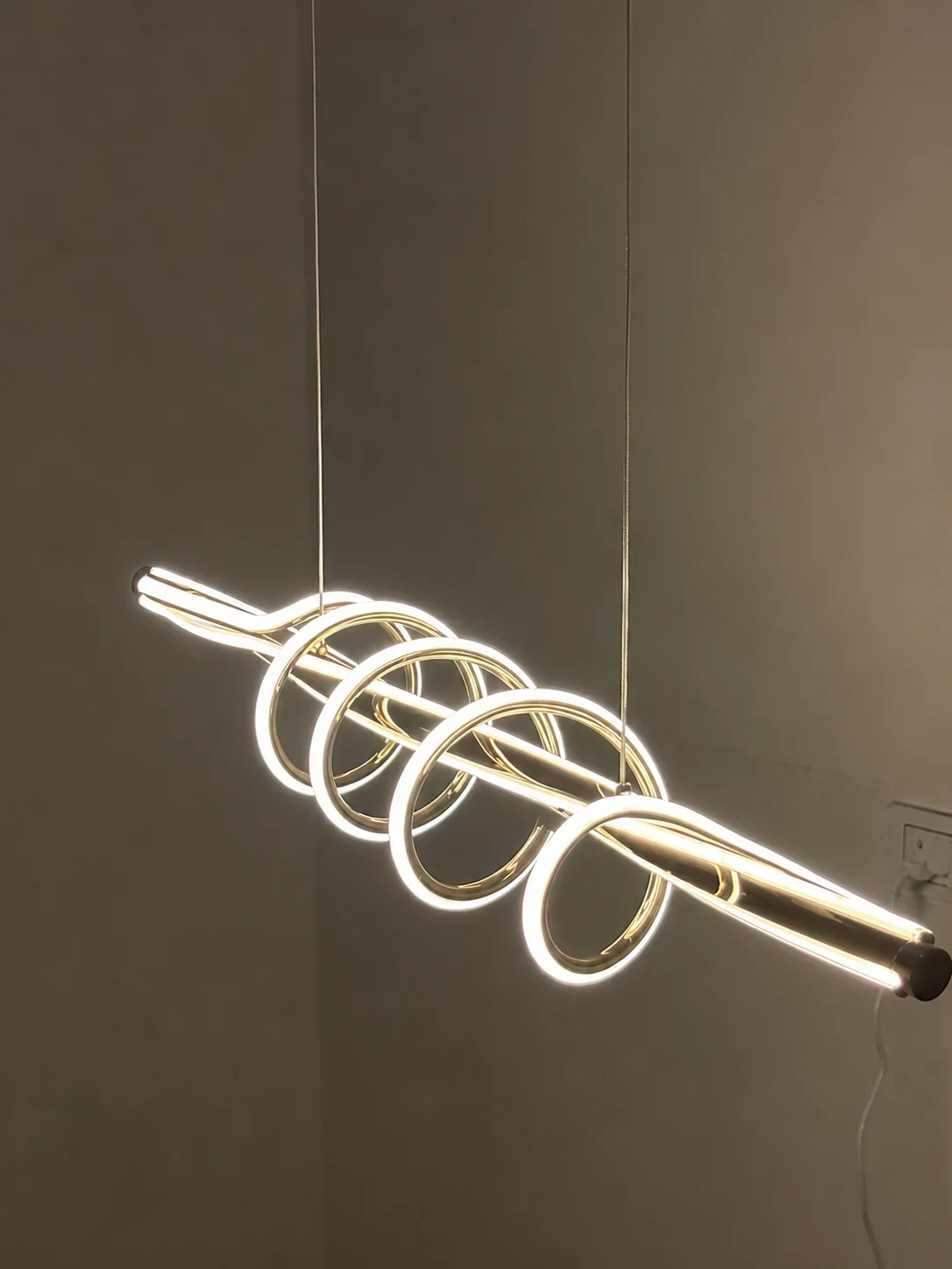 Spiral Beam Hanging Light 3c - Image 2