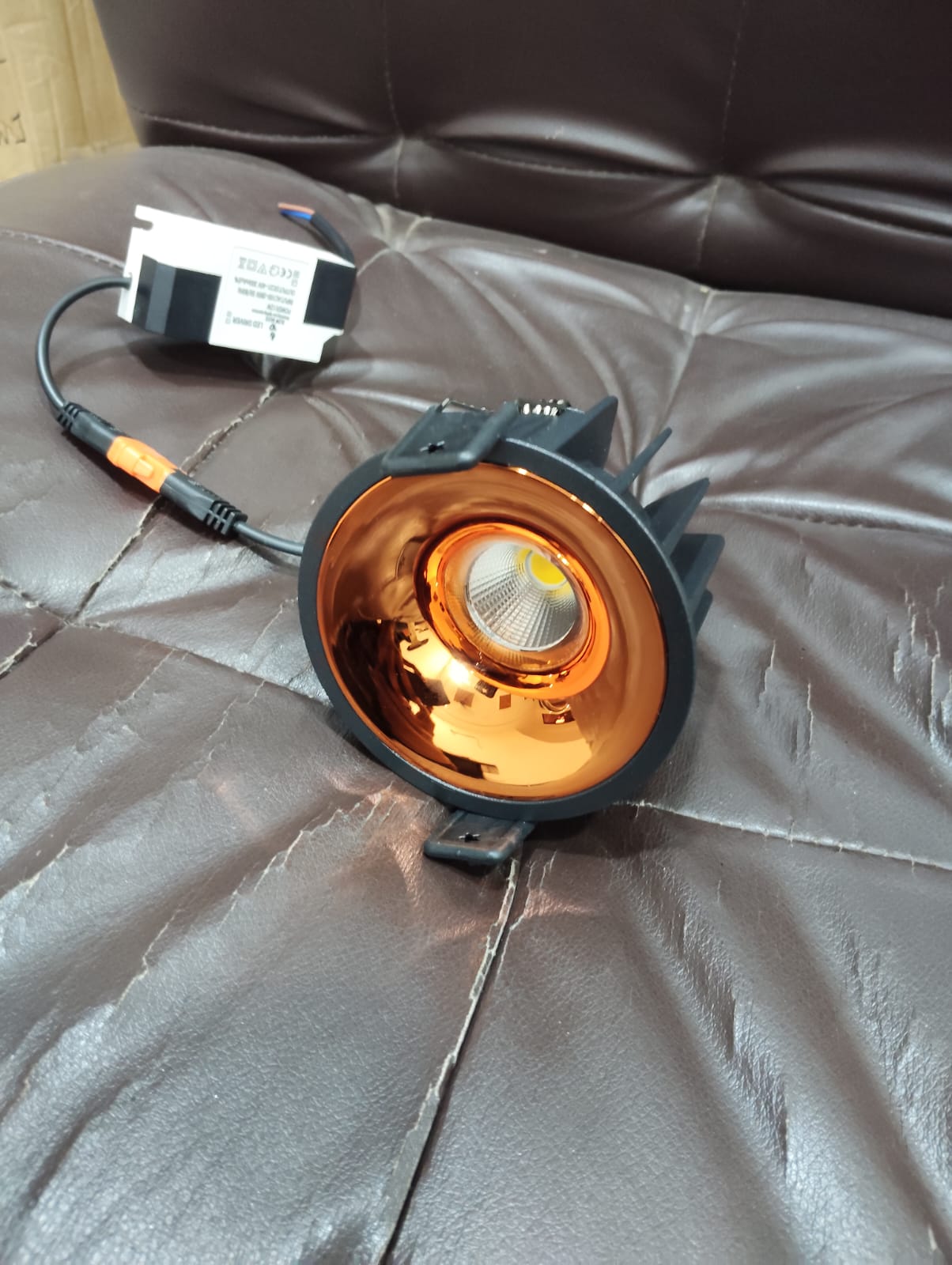 Glowmax 7watt black rosegold natural white - Image 2